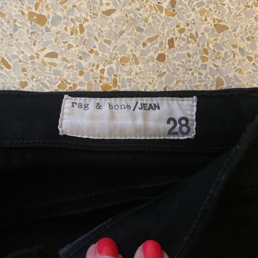$228 Rag & Bone Zip Black Kensington Moto Jeans Size 28